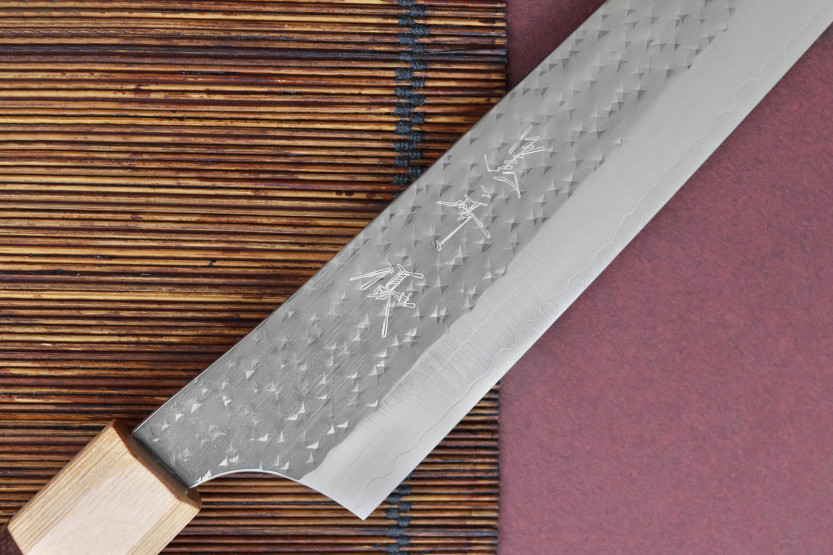 Couteau sujihiki cherry Japans artisanaal martelé Yu Kurosaki senko 27cm acier SG2
