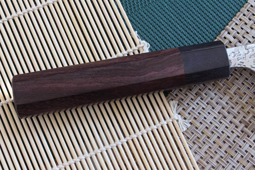 Yu Kurosaki Shizuku 21cm SG2 acero martillado artesanal cuchillo de chef japonés