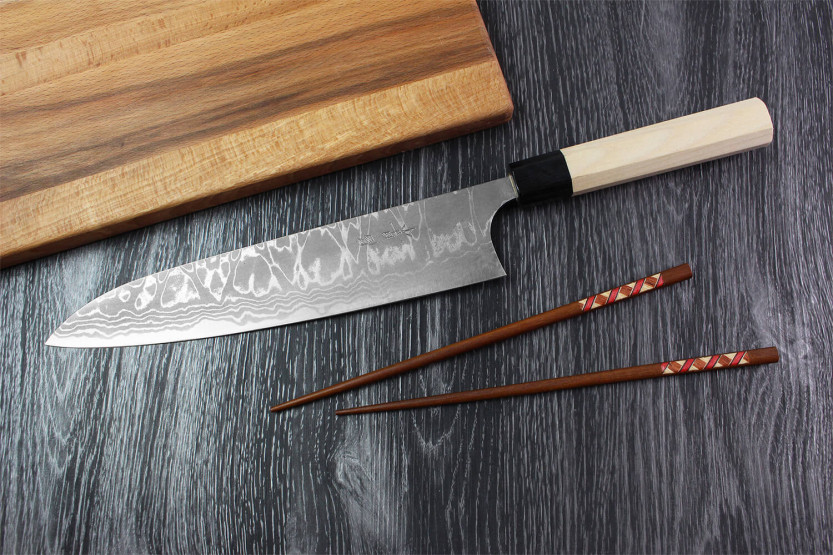 Faca de chef tradicional japonesa Masakage Shimo 24cm Shirogami