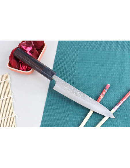 Yu Kurosaki Shizuku cuchillo universal japonés martillado artesanal de 15 cm de acero SG2