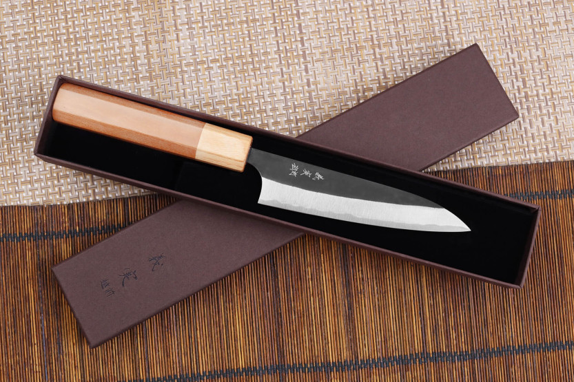 Japanisches handgefertigtes Universalmesser Yoshimi Kato AS Brut 12cm
