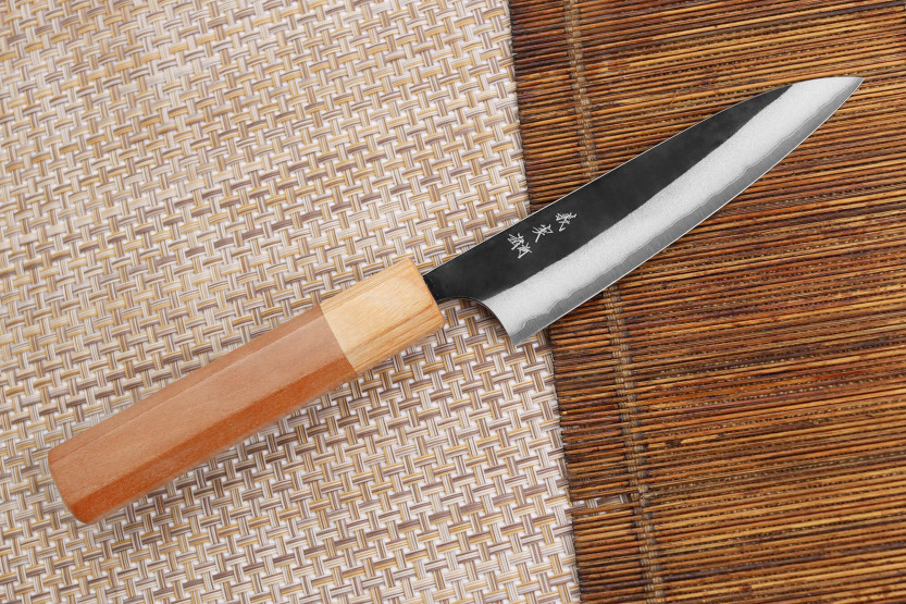Japanisches handgefertigtes Universalmesser Yoshimi Kato AS Brut 12cm