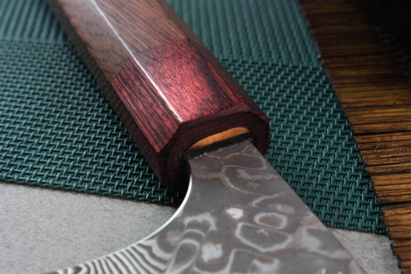 Faca de chef japonesa Yoshimi Kato 21cm SG2 Damascus feita à mão