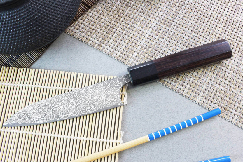 Masakage Kumo 13 cm Damaskus 63-lags håndlavet japansk universalkniv