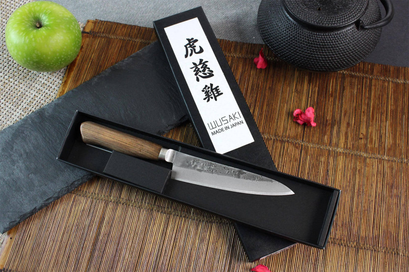 Japanisches handgefertigtes Universalmesser Wusaki Nogami BS2 12.5cm Griff aus Walnussholz