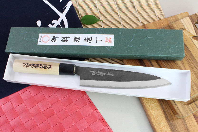 Handwerkliches japanisches Kochmesser Yoshihiro Kogeta White 2 steel