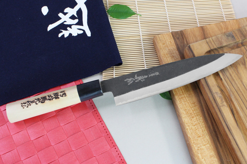 Faca de chef japonesa Yoshihiro Kogeta em aço branco 2 feita à mão