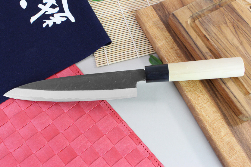 Faca de chef japonesa Yoshihiro Kogeta em aço branco 2 feita à mão