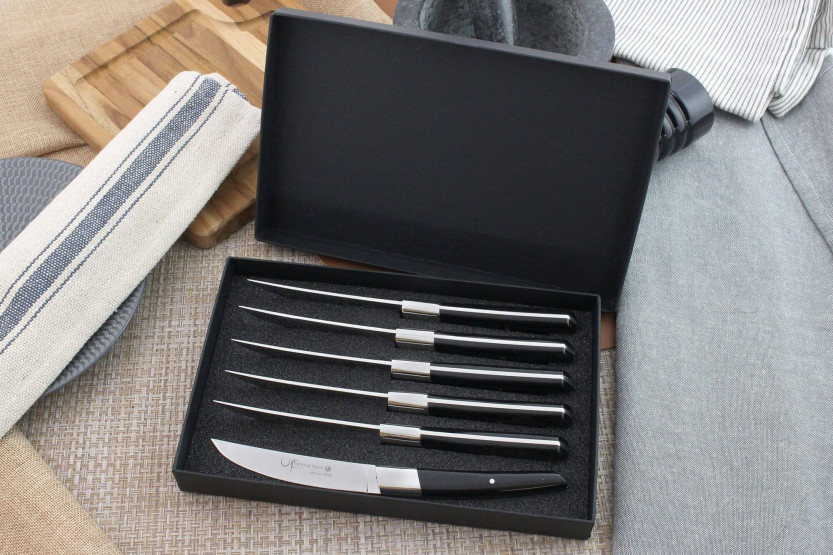 Conjunto de mesa AU NAIN UP 6 facas para bifes 11cm