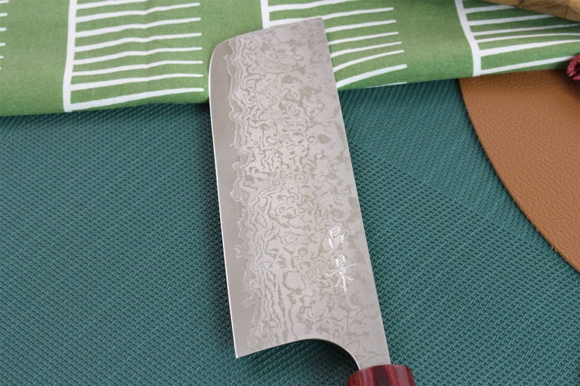 Couteau nakiri japonais artisanal Masakage Kiri 16.5cm damas 49 couches