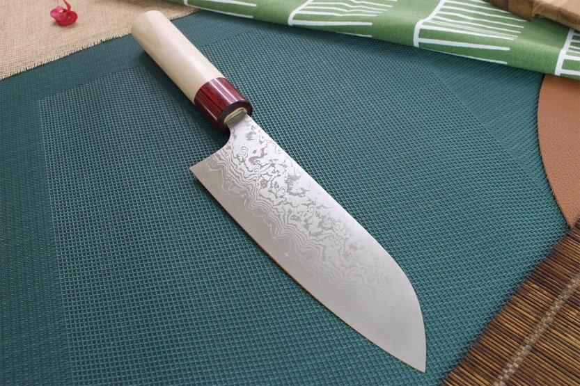 Cuchillo santoku japonés Cuchillo santoku Masakage Kiri 16.5cm 49 capas damasco