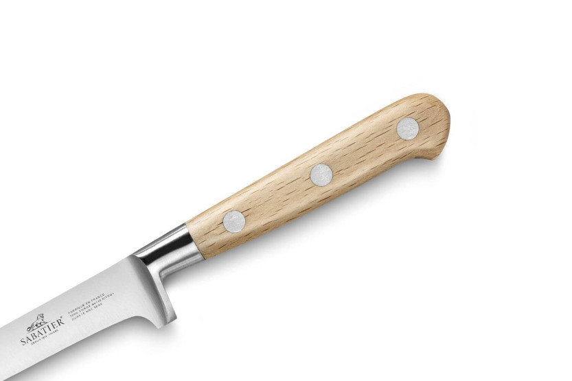Coltello da disosso forgiato Sabatier Brocéliande 13 cm manico in frassino