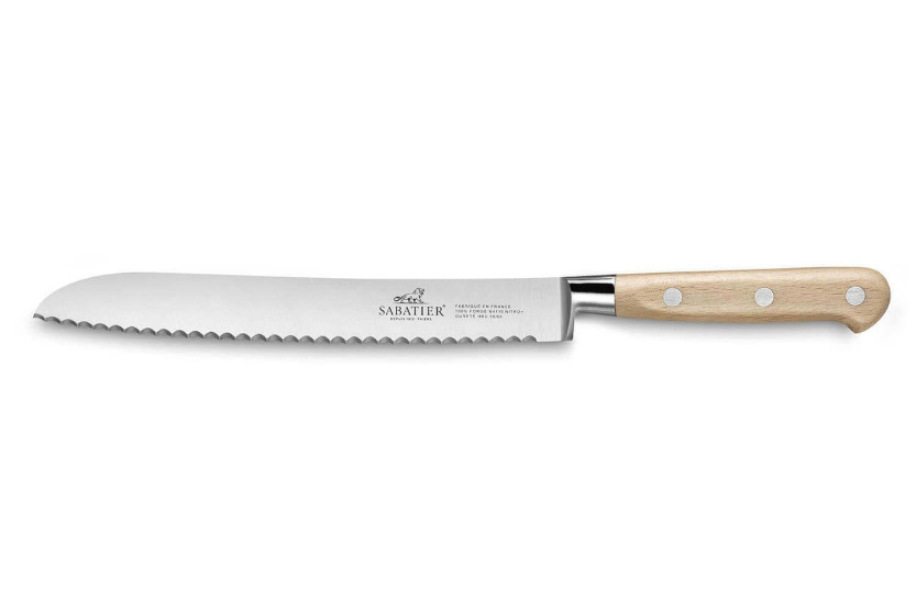 Sabatier Brocéliande serrated forged Bread knife 20cm beechwood handle
