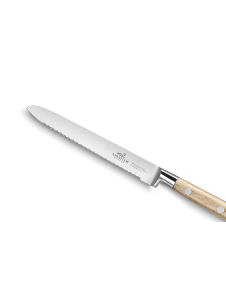 Sabatier Brocéliande smedet savtakket universalkniv 12 cm bøgegreb