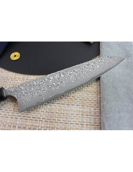 Masakage Kumo 24cm käsintehty japanilainen keittiöveitsi Damascus 63 kerrosta