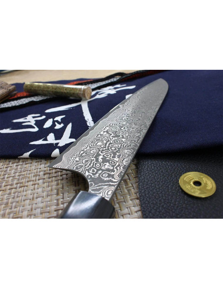 Masakage Kumo 24cm käsintehty japanilainen keittiöveitsi Damascus 63 kerrosta