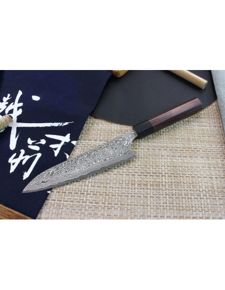 Faca de chef japonesa Masakage Kumo 18cm Damascus 63 camadas feita à mão