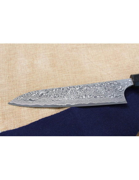 Cuchillo de cocinero japonés Masakage Kumo 18cm Damasco 63 capas hecho a mano