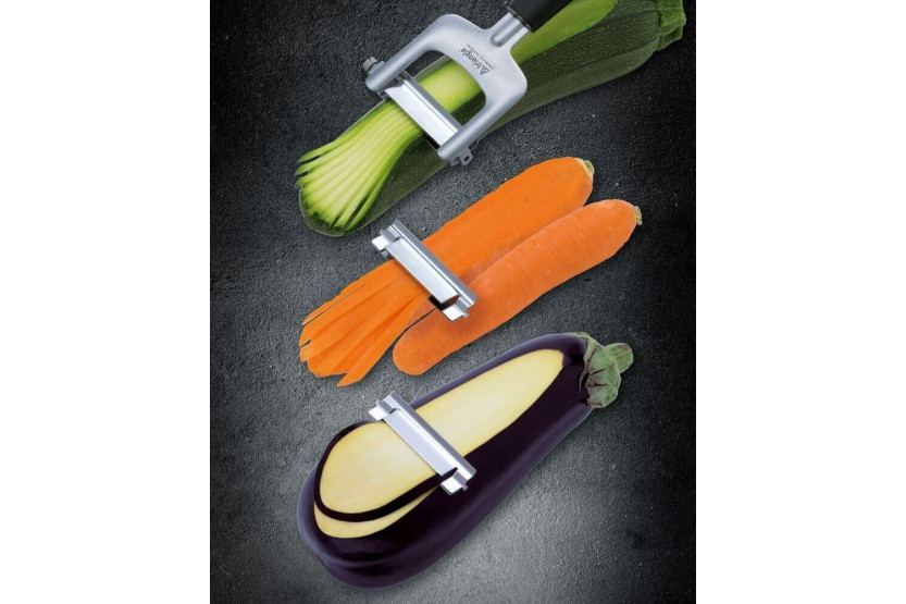 Triangle julienne peeler set 3 interchangeable blades green grip handle