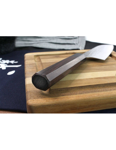 Vasaroitu japanilainen santokuveitsi Yu Kurosaki Shizuku 16.5cm teräs SG2