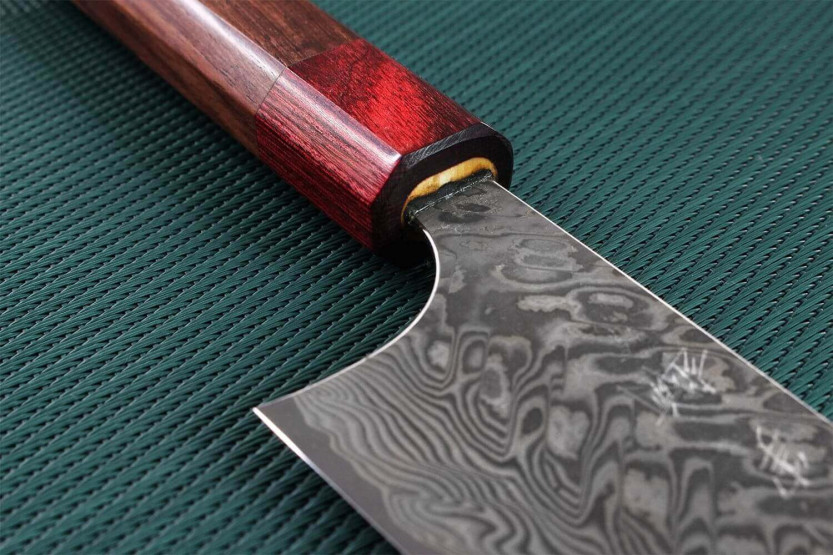 Cuchillo santoku japonés Yoshimi Kato 16.5cm SG2 Damasco hecho a mano