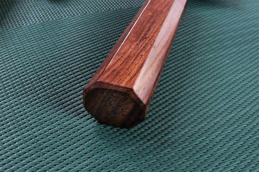 Japanisches handgefertigtes santokumesser Yoshimi Kato 16.5cm SG2 Damascus