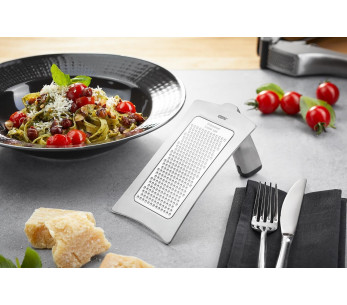 Râpe Gefu Formaggio grains fins acier inox 2