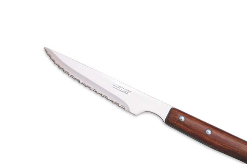 Conjunto de 12 facas para bifes Arcos, lâmina serrilhada de 11 cm