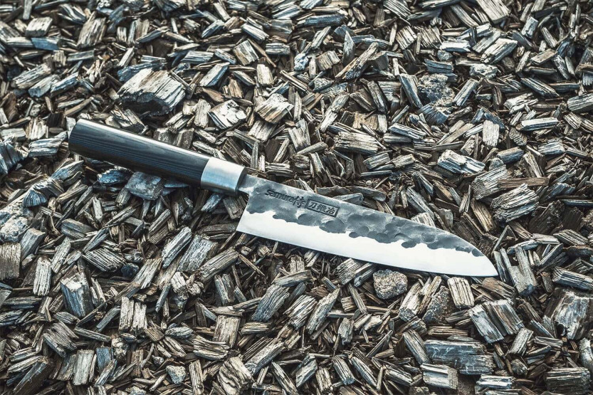 santokukniv Samura Blacksmith martelé 18cm
