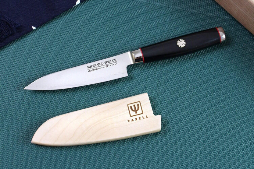Yaxell SuperGou Ypsilon japansk skjærekniv 12 cm Damaskus 193 lag