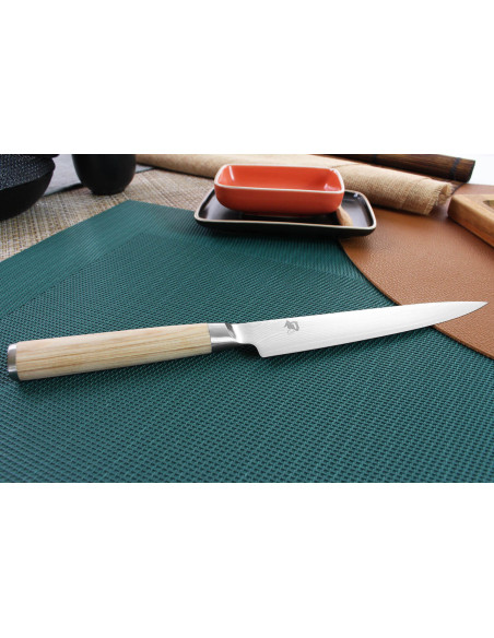 Kai Shun Klassiek Wit damast 32-laags 15cm Japans universeel mes