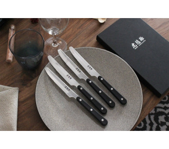 Conjunto de 4 facas para bifes Wusaki de mesa com ponta redonda de 10,5 cm 2