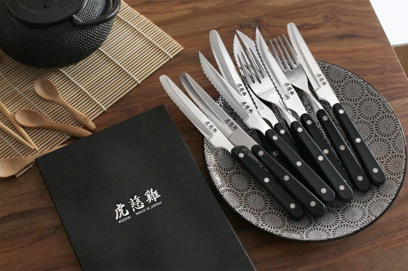 Wusaki table set 4 steak knives 11cm