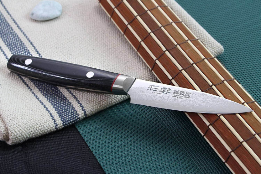 Cuchillo de pelar japonés Kanetsugu Saiun 9cm Damasco 65 capas