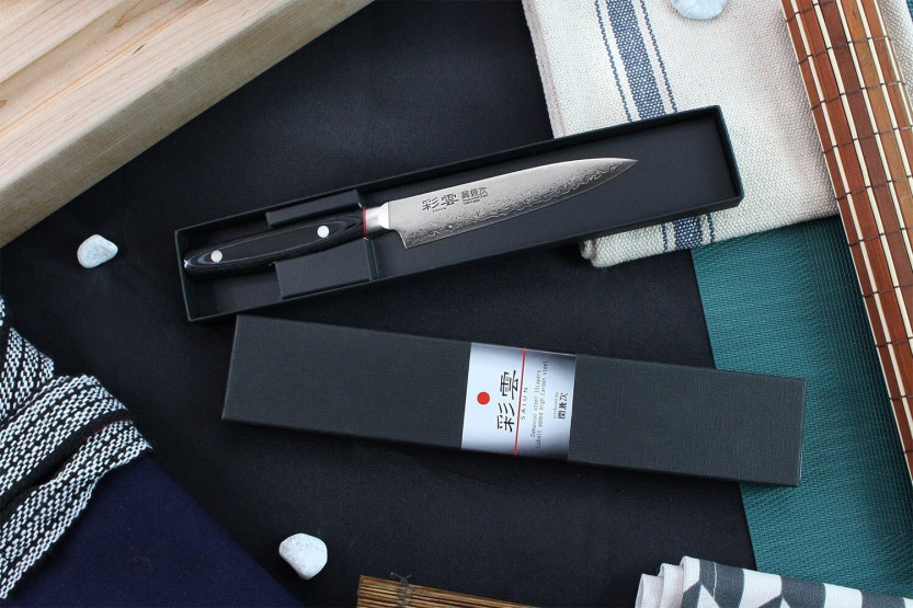Kanetsugu Saiun 12cm Damasco 65-ply cuchillo universal japonés