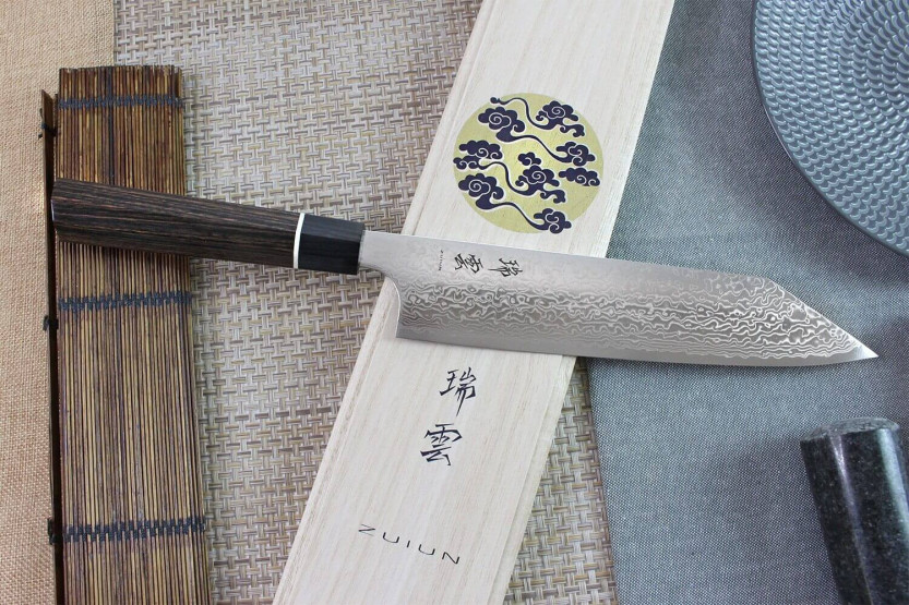 Kanetsugu Zuiun acero SPG2 damas 21cm cuchillo de chef japonés Kiritsuke
