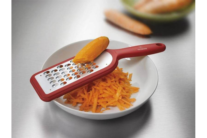 Victorinox medium rasp met rood handvat + beschermhoes