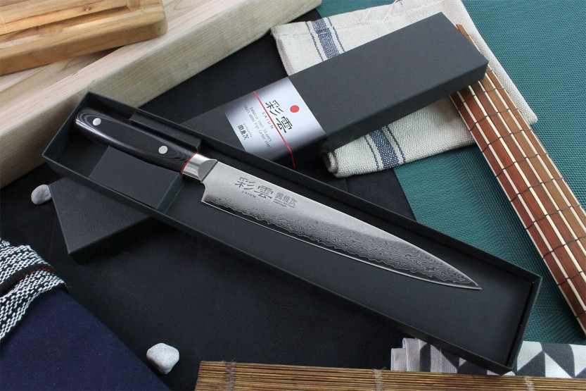 Faca de trinchar japonesa Kanetsugu Saiun 21cm damasco 65 camadas