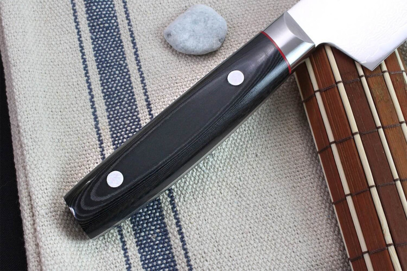 Kanetsugu Saiun coltello da intaglio giapponese 21 cm damasco 65 strati