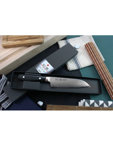 Kanetsugu Saiun 17cm 65 lager damaskus japansk santokukniv