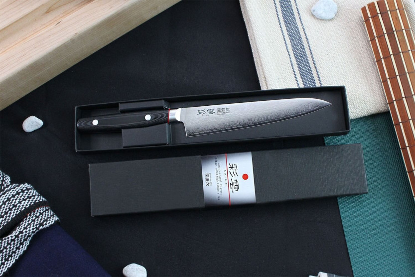 Kanetsugu Saiun 15 cm damaskus 65-lags japansk universalkniv