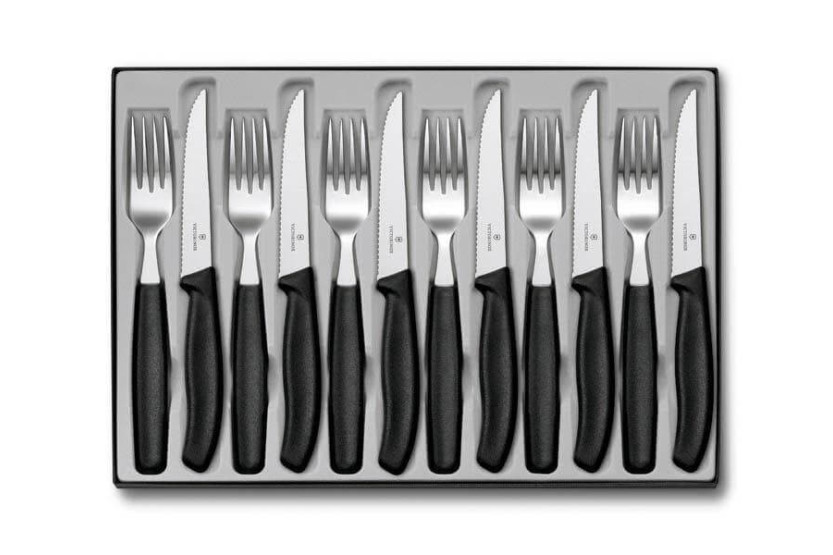 Victorinox Swissclassic 12-piece cutlery set 18/10 stainless steel black polypropylene handle