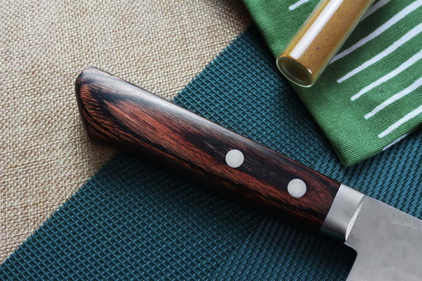 Masutani 18cm vasaroitu japanilainen kokkiveitsi ' s veitsi