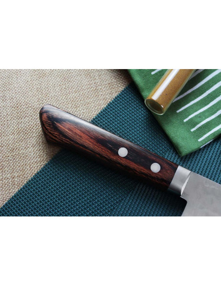 Faca de chef japonesa tradicional martelada Masutani de 18 cm