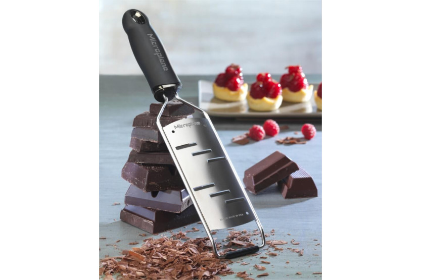 Microplane Gourmet bredskuren rasp svart handtag