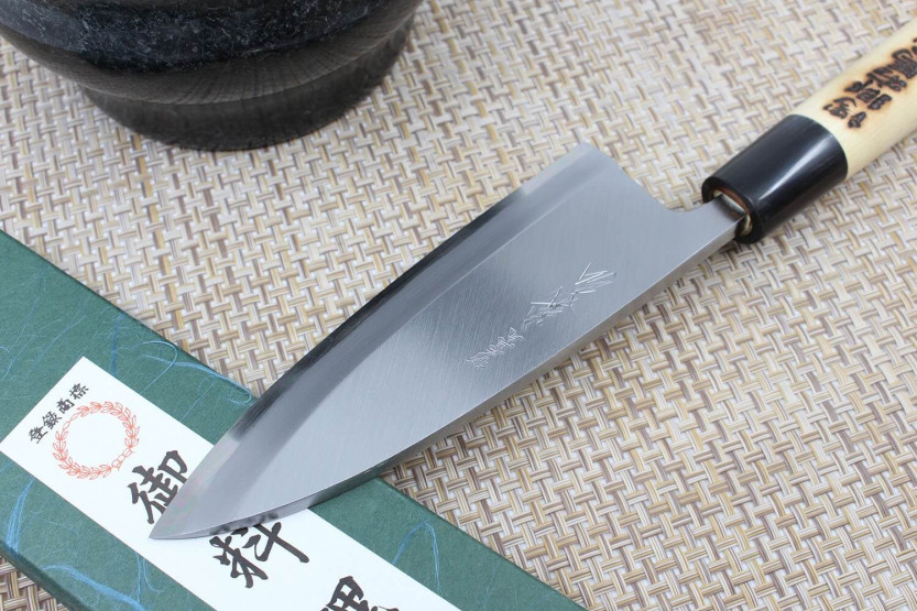 Faca deba japonesa artesanal Yoshihiro Jyosaku Branco 2 aço 15cm