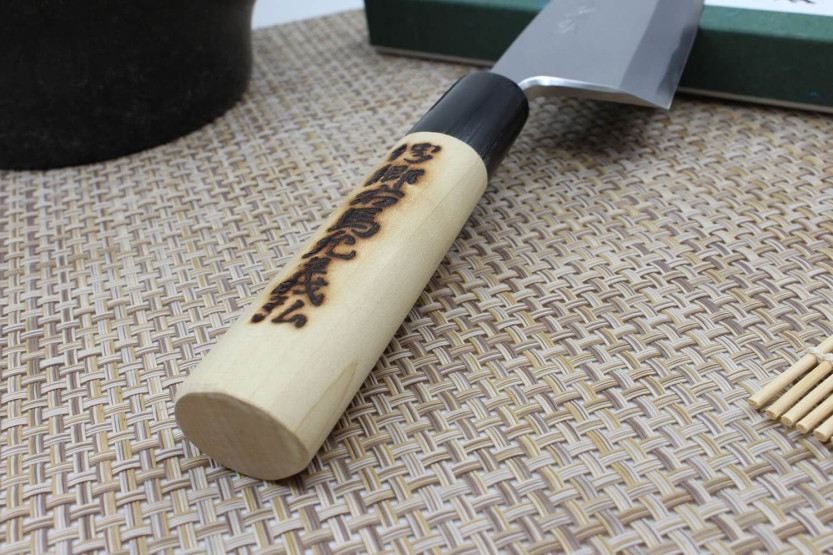 Yoshihiro Jyosaku Vit 2 stål 15cm deba japansk handgjord kniv