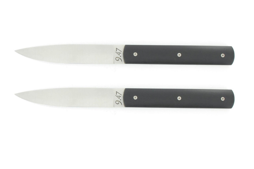 Geschenkverpakking 2 Perceval 9.47 tafelmessen 10cm lemmet zwart polyacetaal handvat