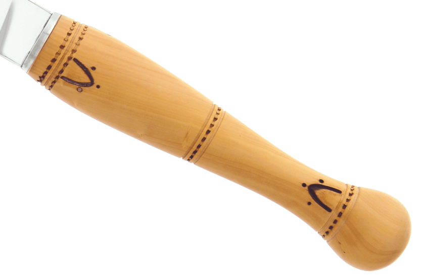 Nontron 87606 ostkniv med pyrograferat sabothandtag i buxbom