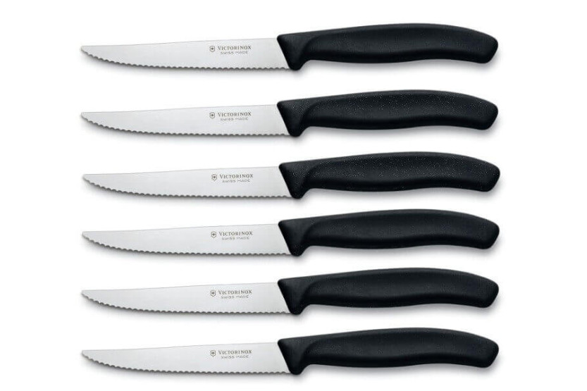 6 Victorinox pihviveitset 11cm terä musta kahva